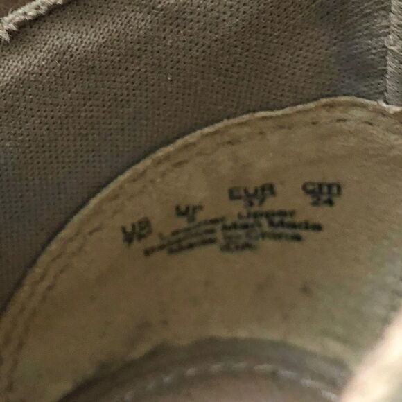 Fergie Booties - Picture 5 of 9